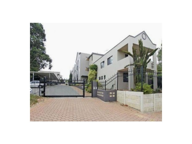 11/6 Joseph St, Maylands WA 6051