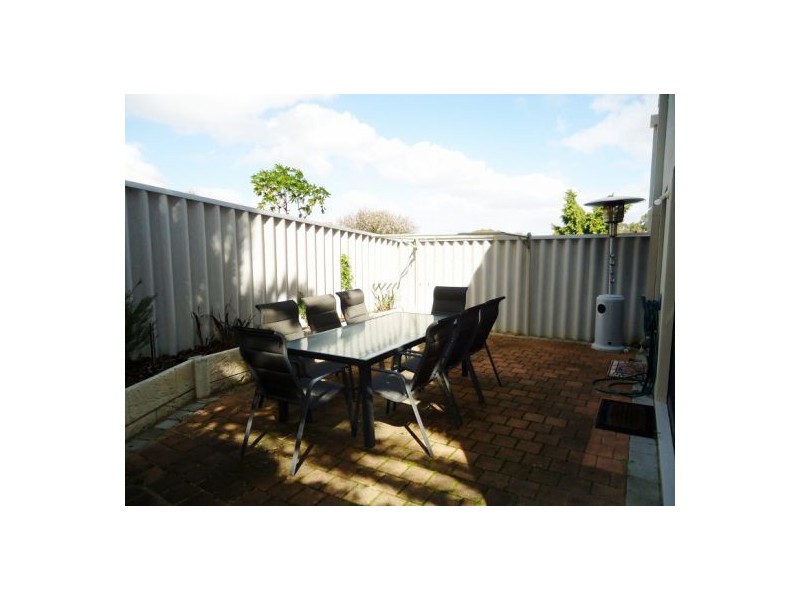 11/6 Joseph St, Maylands WA 6051