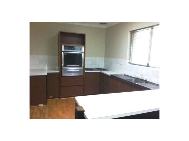 59 Currie, Warnbro WA 6169