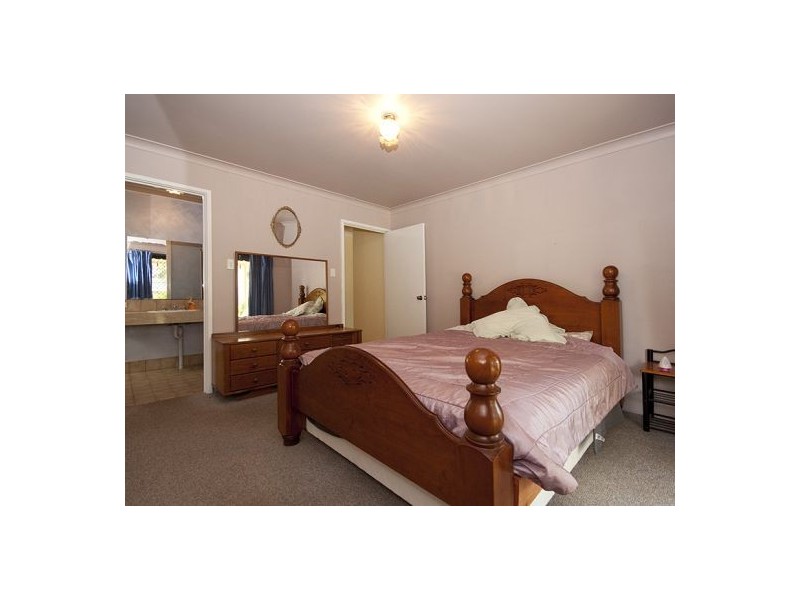36 Palmer Cres, High Wycombe WA 6057