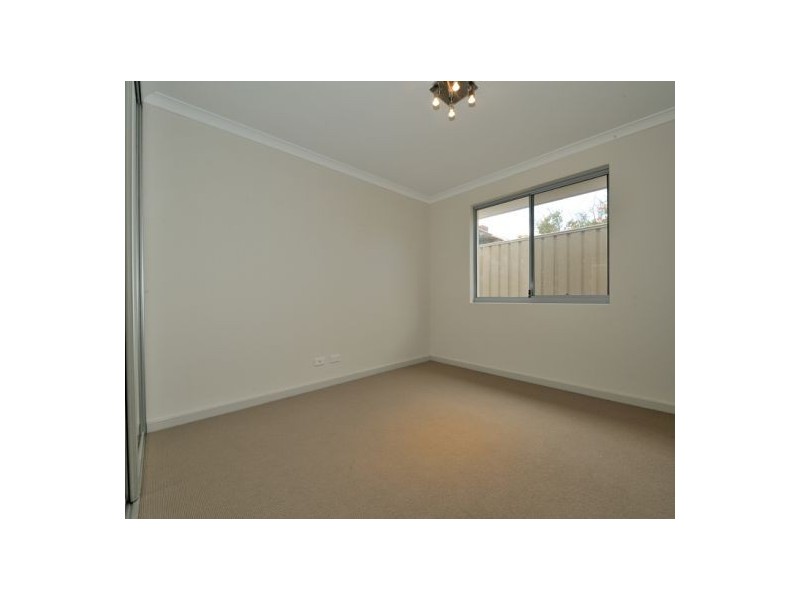 137b Kent Street, Rockingham WA 6168