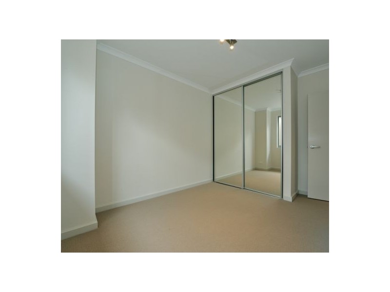 137b Kent Street, Rockingham WA 6168