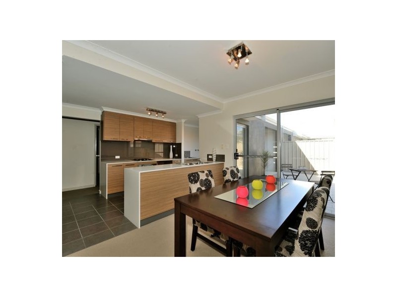 137a Kent Street, Rockingham WA 6168