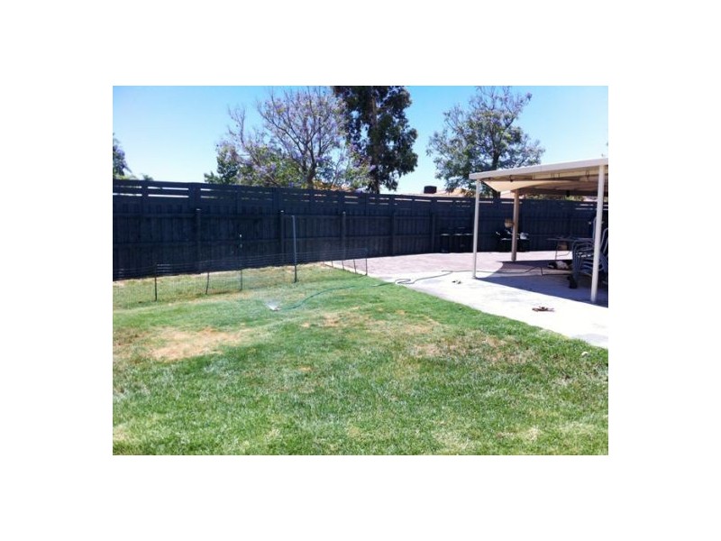 2 Skyros, Stratton WA 6056