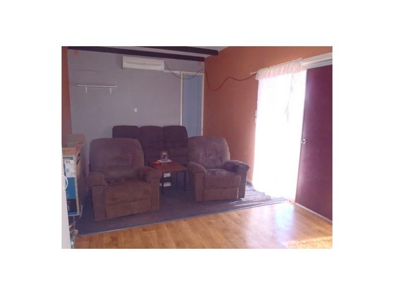 6 Warman Ave, Newman WA 6753