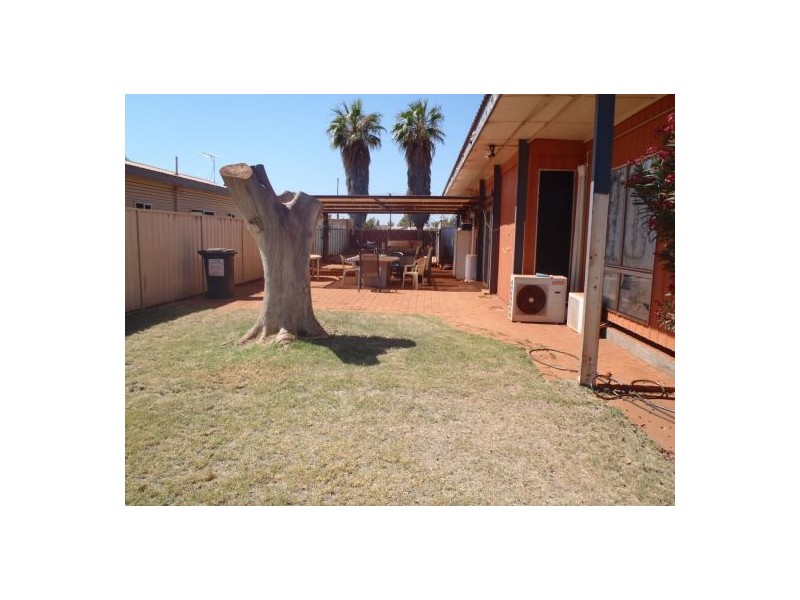 6 Warman Ave, Newman WA 6753