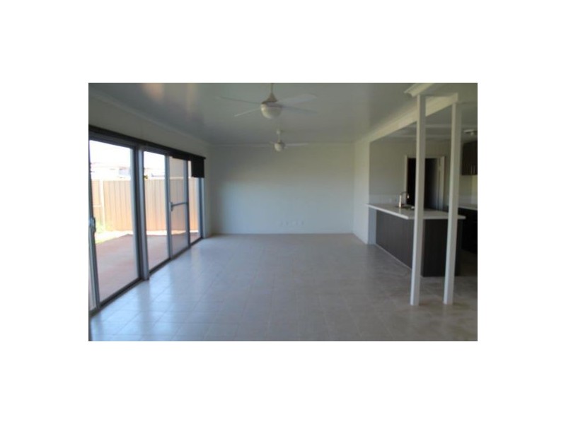 31 Les Tutt Drive, Newman WA 6753