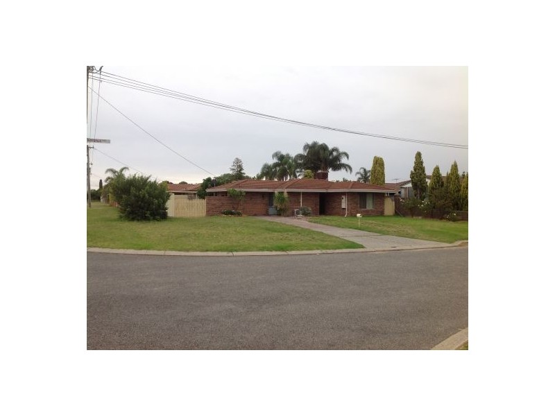 18 Myrna Way, Parkwood WA 6147