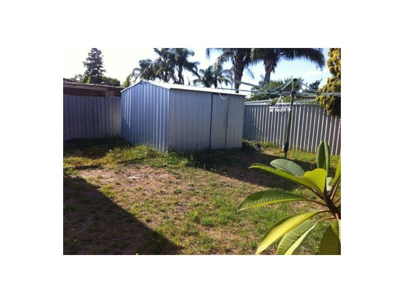 18 Myrna Way, Parkwood WA 6147