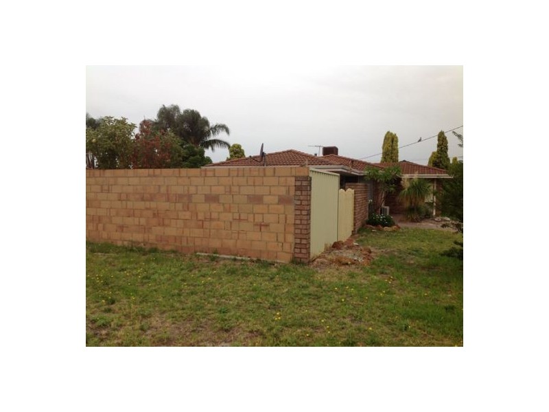 18 Myrna Way, Parkwood WA 6147