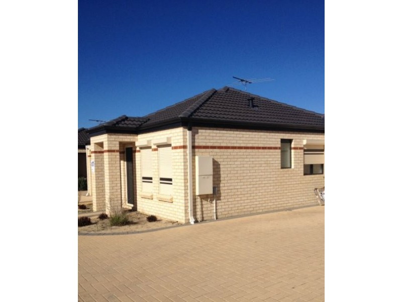 Unit 5/104 Westfield Rd, Kelmscott WA 6111