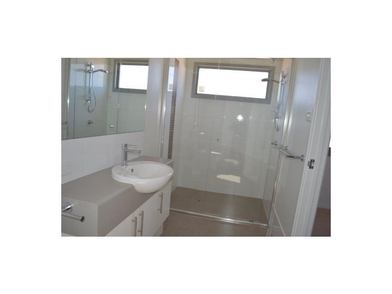 45 Kingsmilli Loop, Newman WA 6753