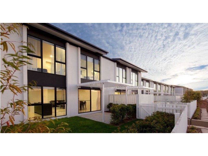 Pacific Pines QLD 4211