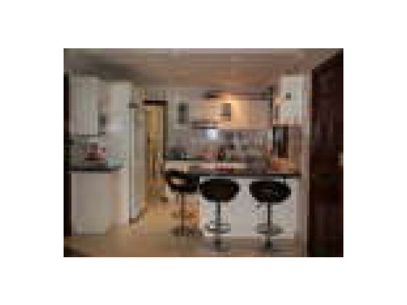 7 De Meyrick Ave, Casula NSW 2170