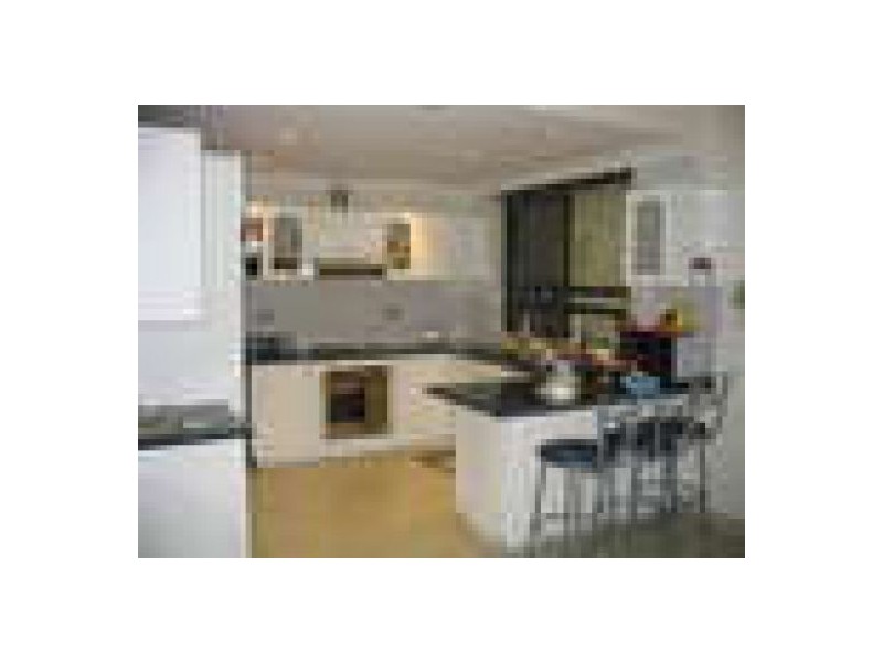 7 De Meyrick Ave, Casula NSW 2170