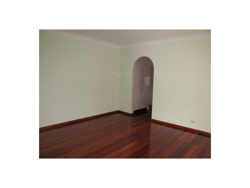 Edensor Park NSW 2176