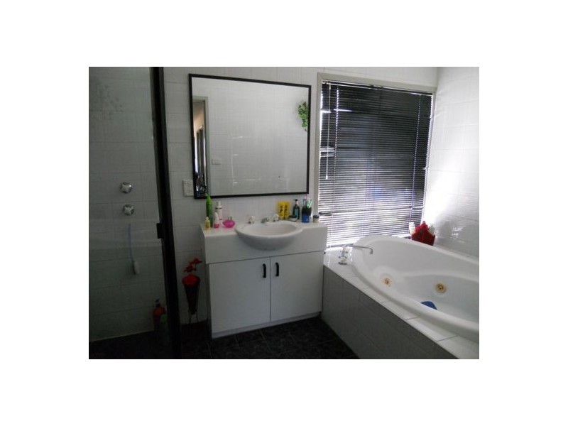 7 Tyringham St, Hoxton Park NSW 2171