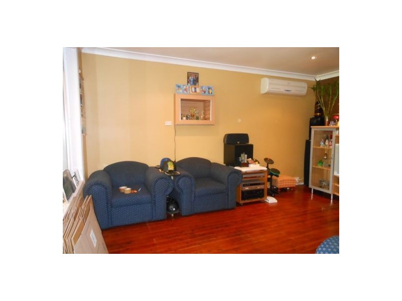 Canley Heights NSW 2166