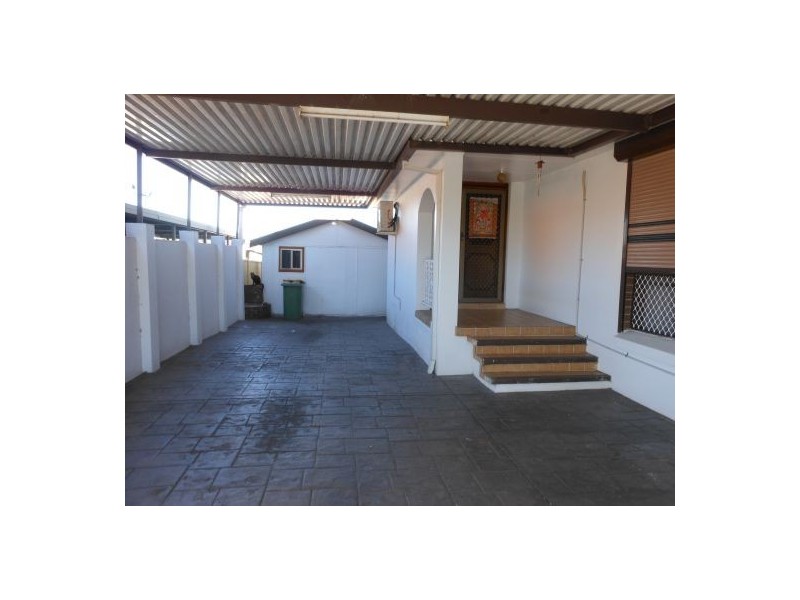 Bossley Park NSW 2176