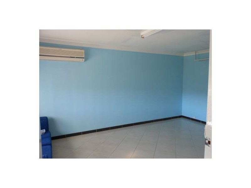 30 Cambridge St, Canley Heights NSW 2166