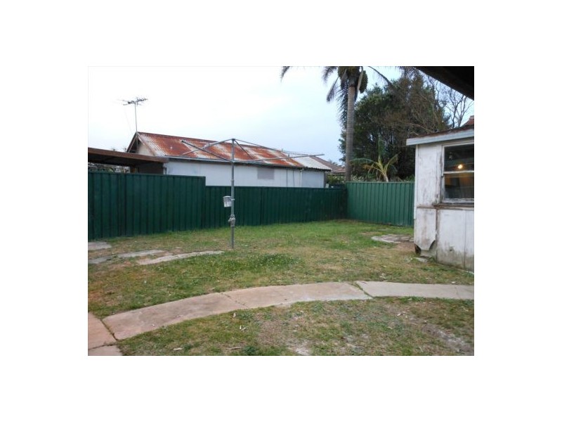25 Lackey Street, Granville NSW 2142