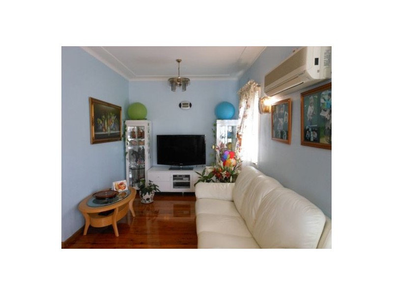 203 Hector Street, Sefton NSW 2162