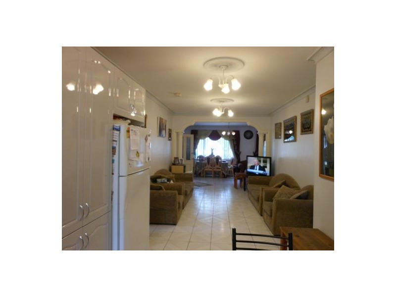 21 Mons Street, Condell Park NSW 2200