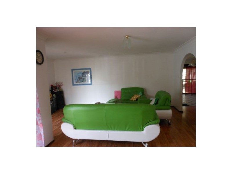 76 Kalang Road, Edensor Park NSW 2176