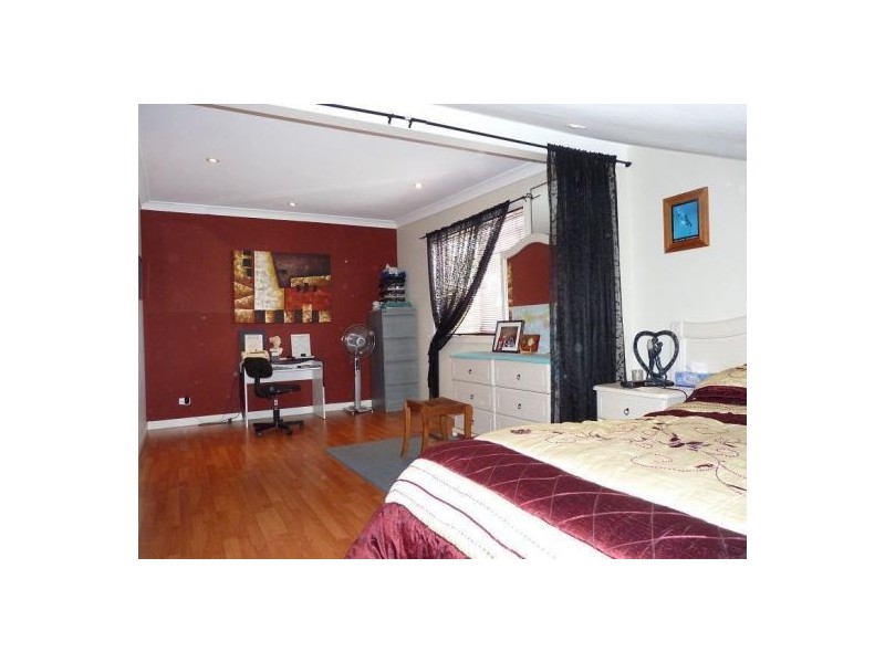 111 Flinders Street, Georges Hall NSW 2198