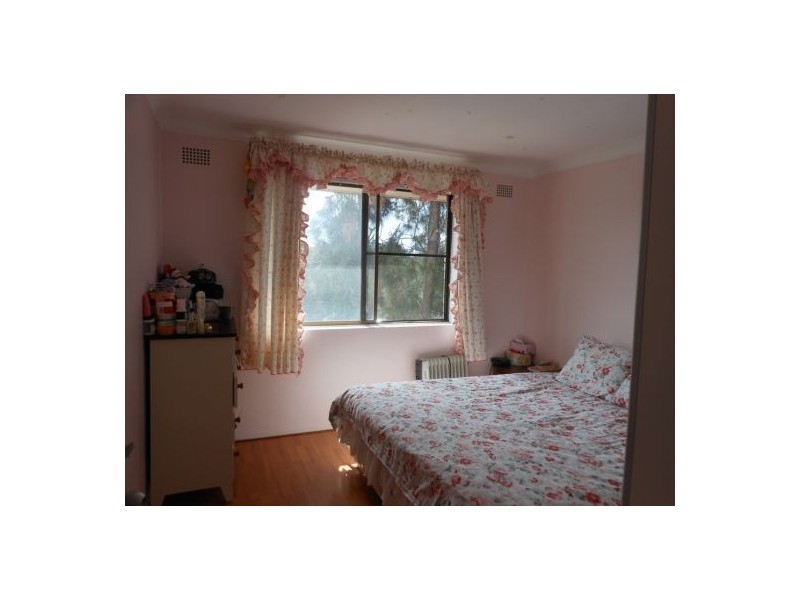 16 16-20 Dellwood Street, Bankstown NSW 2200