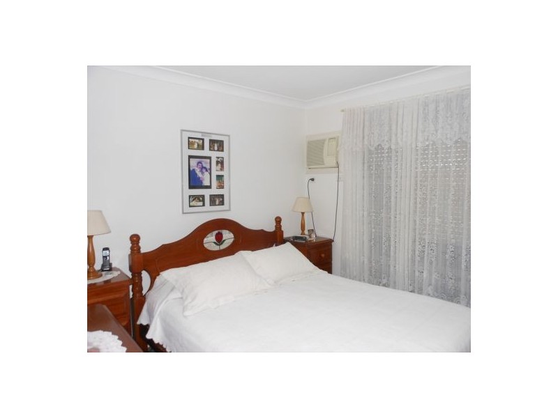 1 Albany Close, Wakeley NSW 2176