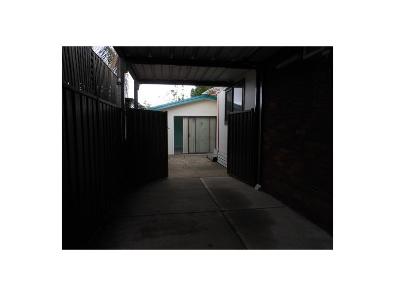 120 Webster St, Lurnea NSW 2170