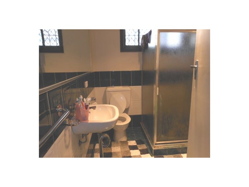 120 webster Road, Lurnea NSW 2170