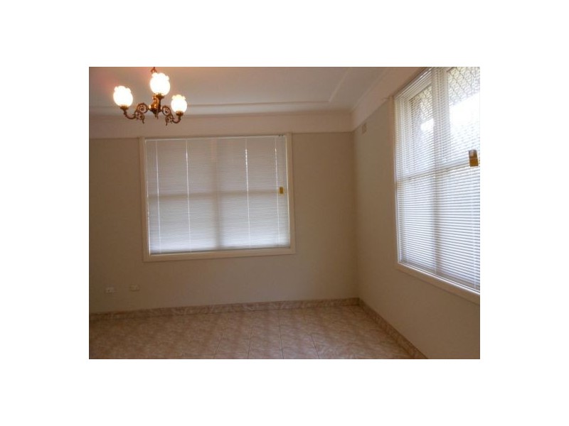12 Gilbert Street, Cabramatta NSW 2166