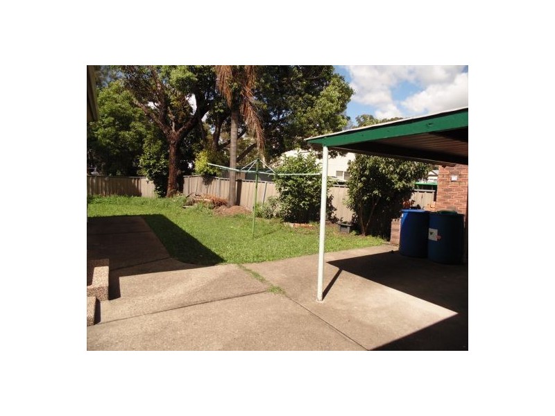 11 Cumming Cres, Lansvale NSW 2166