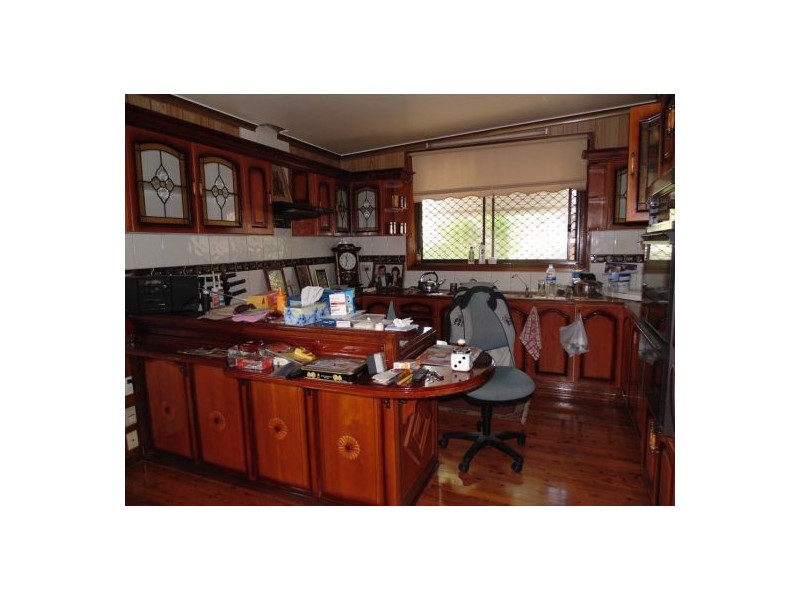 31 Brenan Street, Fairfield NSW 2165