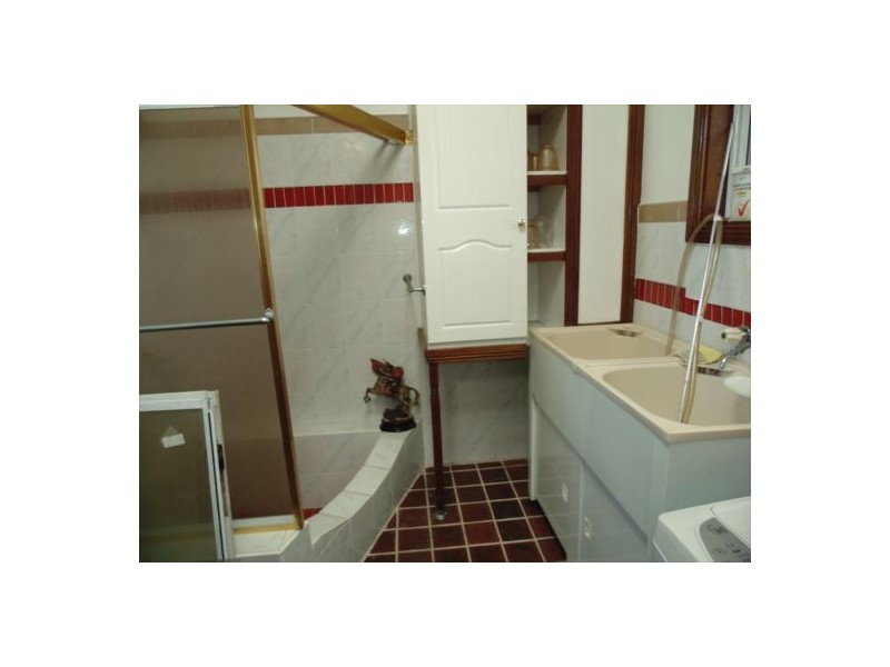 31 Brenan Street, Fairfield NSW 2165