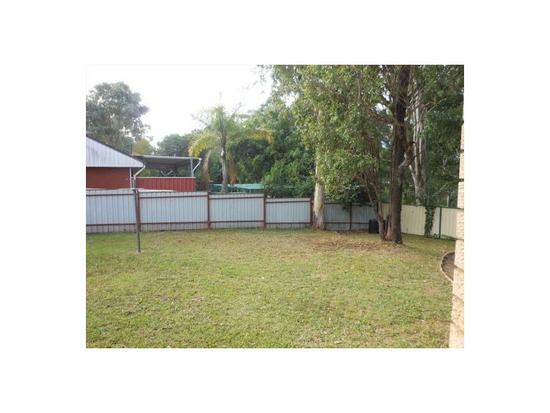 16 Rachel Cres, Mount Pritchard NSW 2170