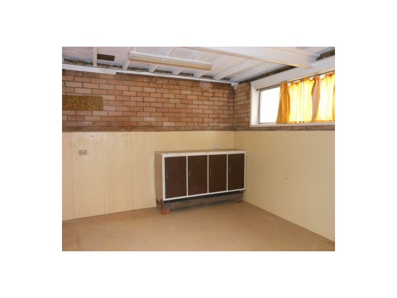 16 Rachel Cres, Mount Pritchard NSW 2170