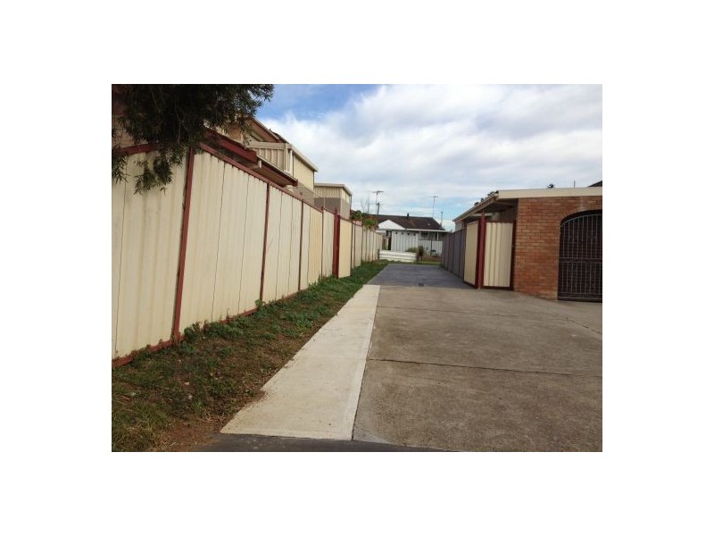 77a Cambridge Sreet, Canley Heights NSW 2166