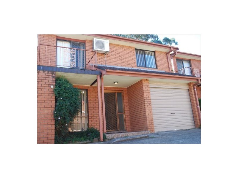 3a 168 Mimosa Road, Greenacre NSW 2190