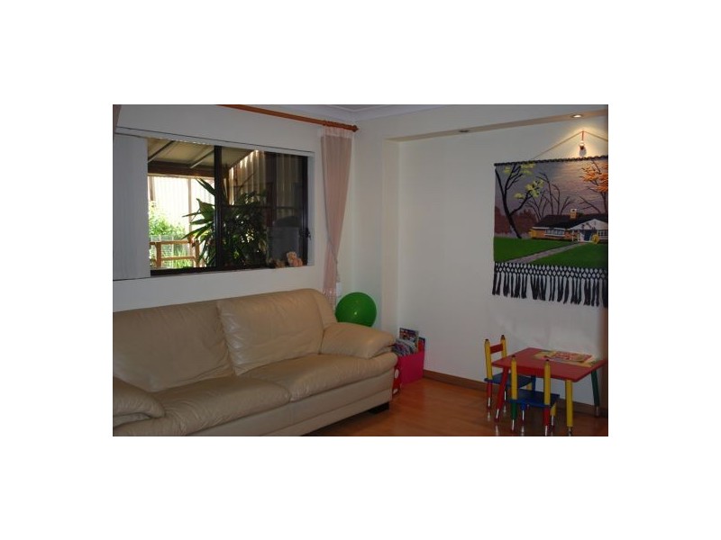 3a 168 Mimosa Road, Greenacre NSW 2190