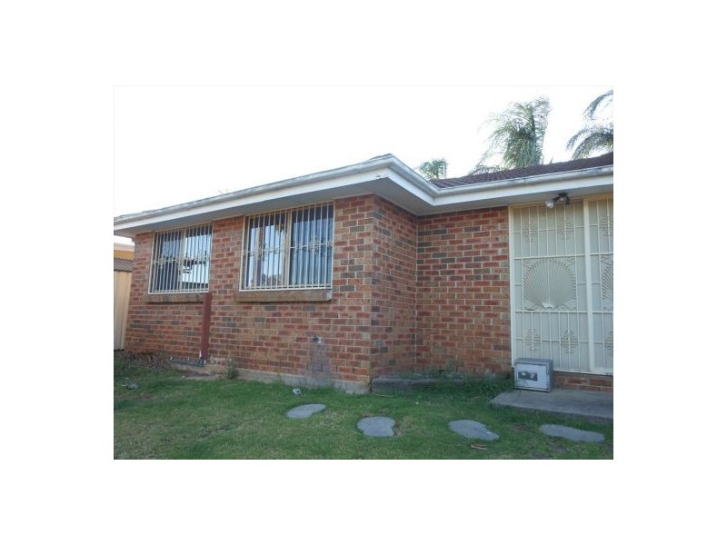 8 Petersham Street, Bonnyrigg Heights NSW 2177