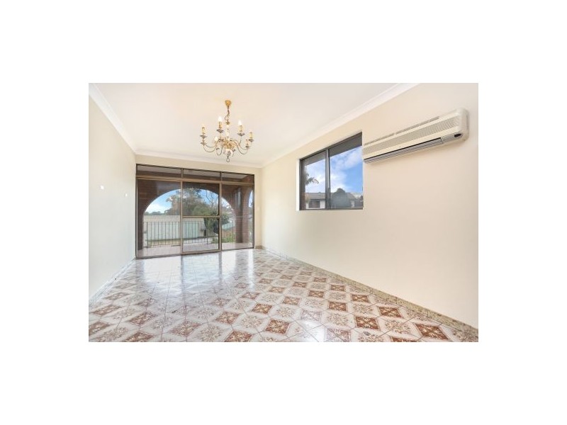 16 President Road, Kellyville NSW 2155