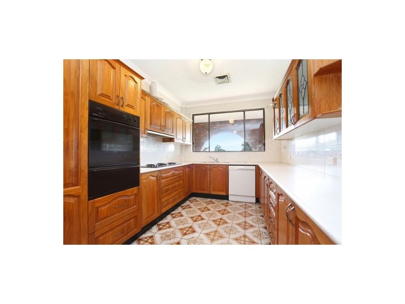 16 President Road, Kellyville NSW 2155