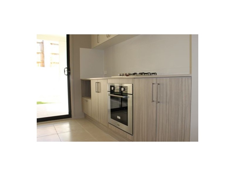 25 Treeland Circuit, Kellyville NSW 2155