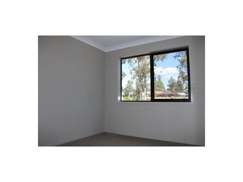 25 Treeland Circuit, Kellyville NSW 2155