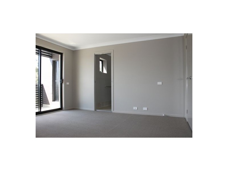 25 Treeland Circuit, Kellyville NSW 2155