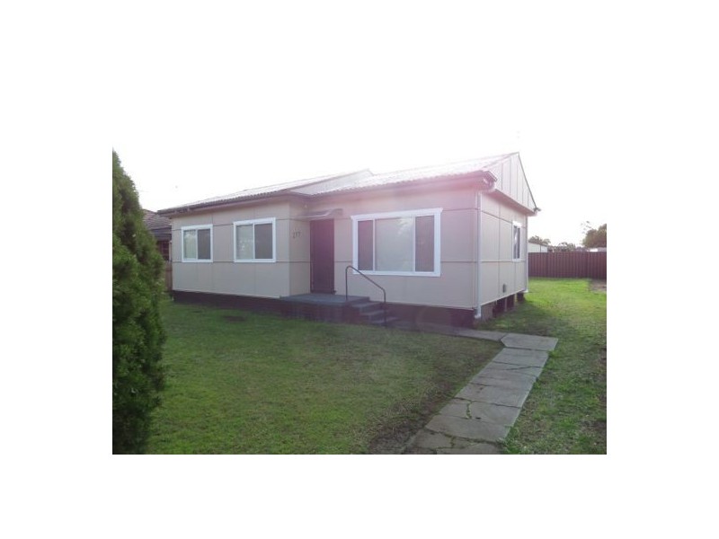 277 Macquarie Street, South Windsor NSW 2756