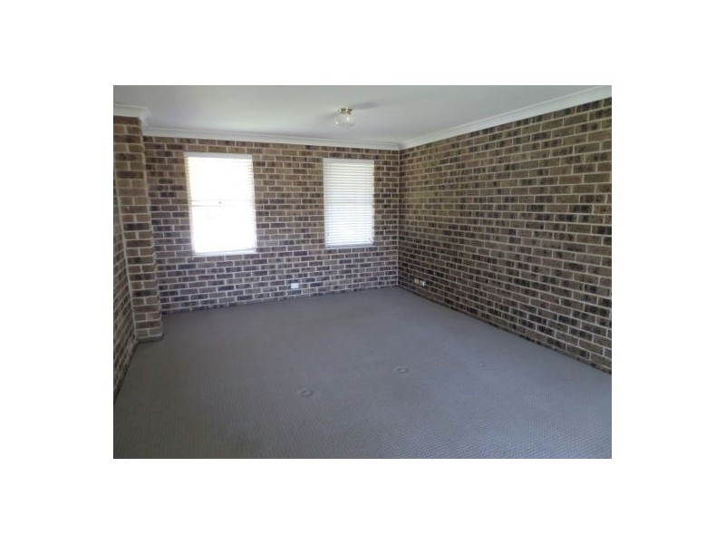 11 Raven Place, South Windsor NSW 2756